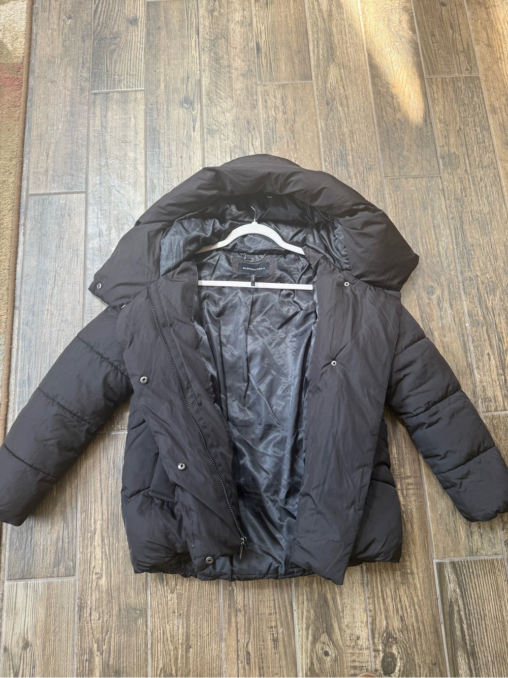 BCBGMaxAzria Black Puffer Jacket with Funnel Neck - Picture 2 of 8